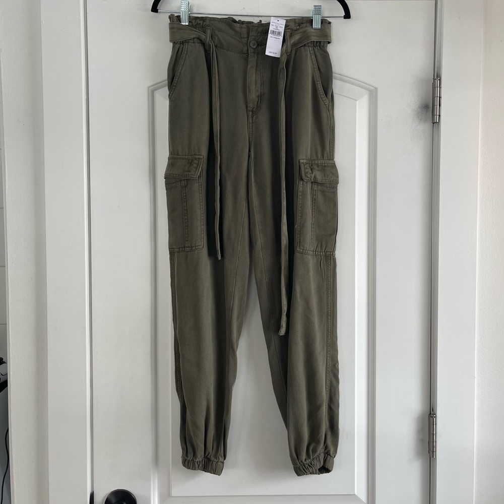 American Eagle Cargo Jogger Olive Green - 4 - Picture 4 of 6